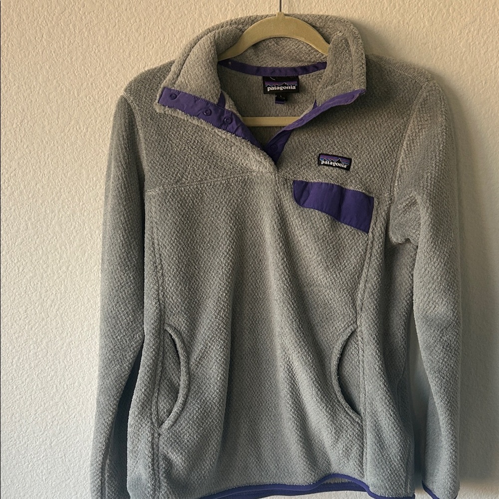 Patagonia Heather Gray Fleece with Purple Trim